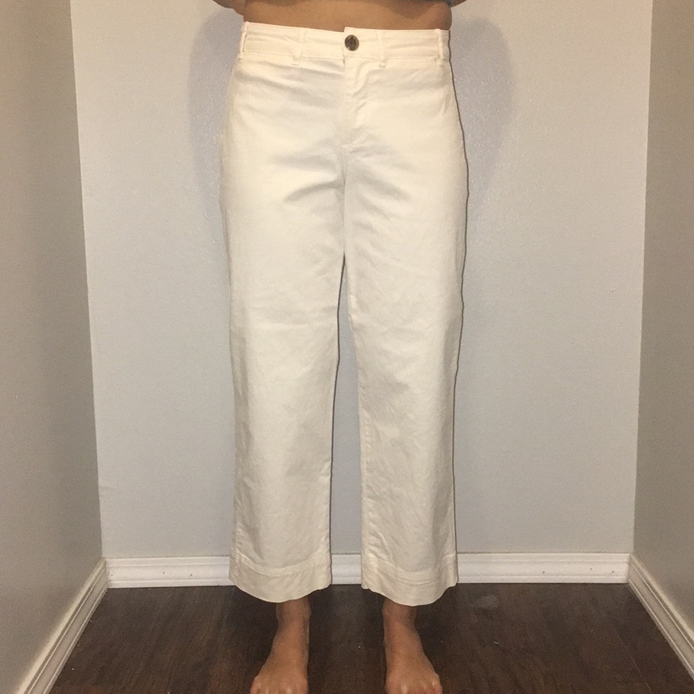 Old Navy Off-White Cropped Wide Leg Pants Size 2